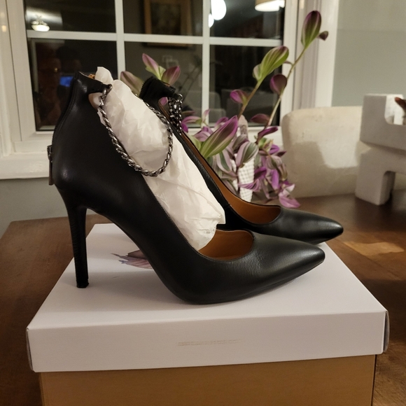 Jessica Simpson Halliyte Heels - Picture 3 of 5